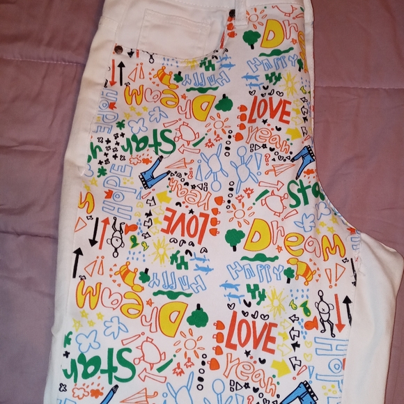 Women clothing - Picture 12 of 16